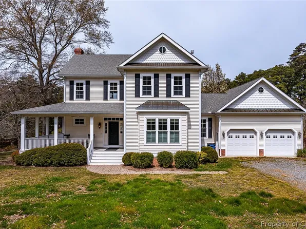 507 Sunnybank Rd, Reedville, VA 22539