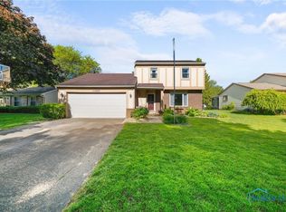 44 Springwood St E, Oregon, OH 43616