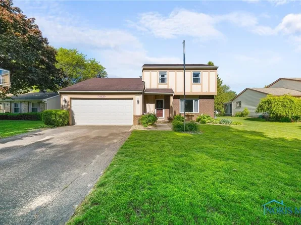 44 Springwood St E, Oregon, OH 43616