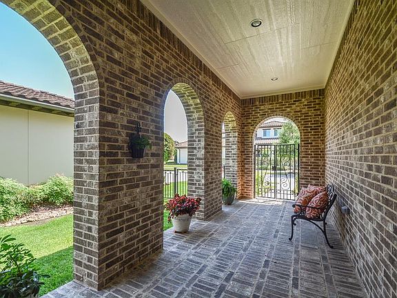 5th image of 6906 Taylor Medford Ln