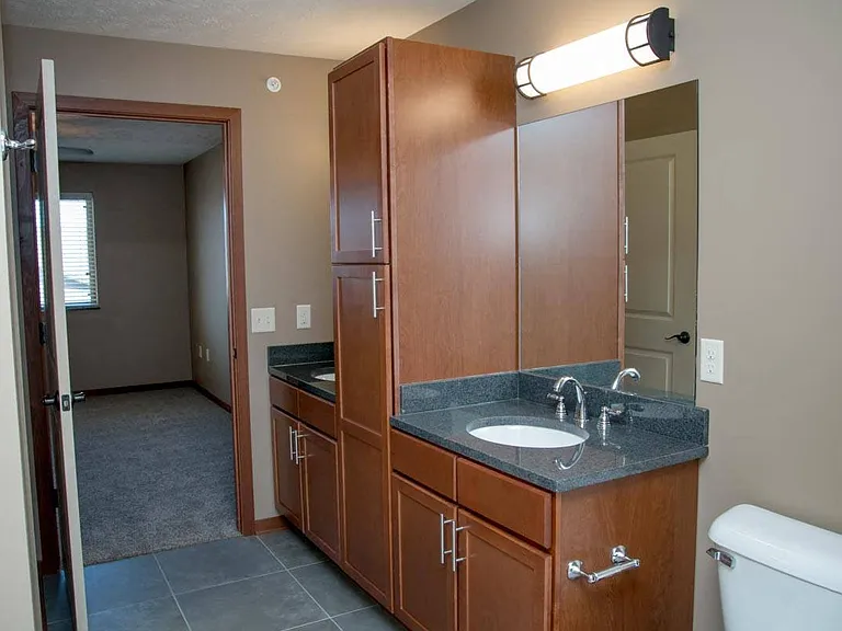 The Flats at 84 — Photo 146