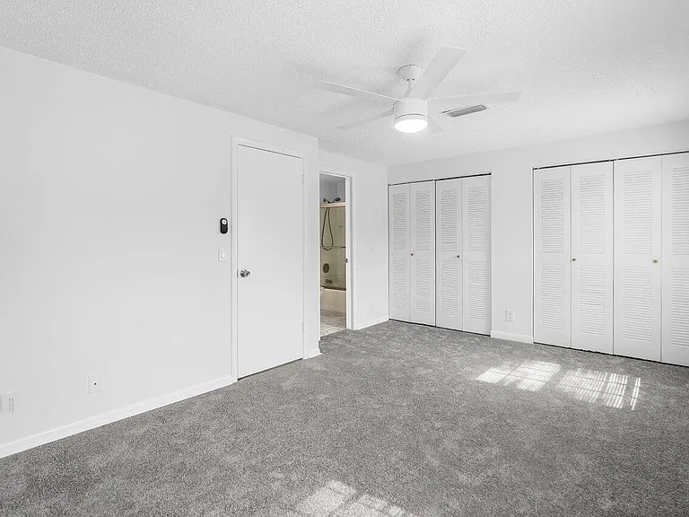 304 Georgian Park Dr — Photo 18