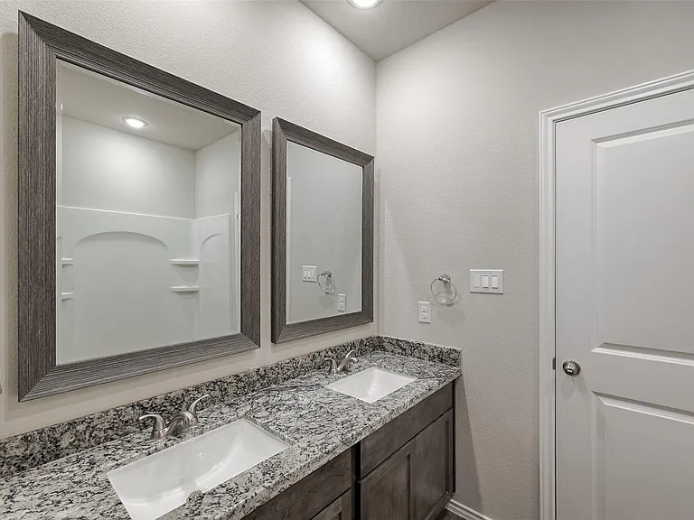 16494 Piper Ln — Photo 6
