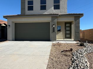 3927 Soledad, Santa Fe, NM 87507