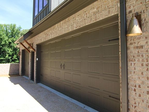 2nd image of 5220 Sophia Ln