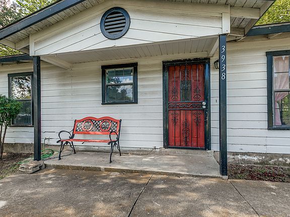 2nd image of 3938 Motes Dr