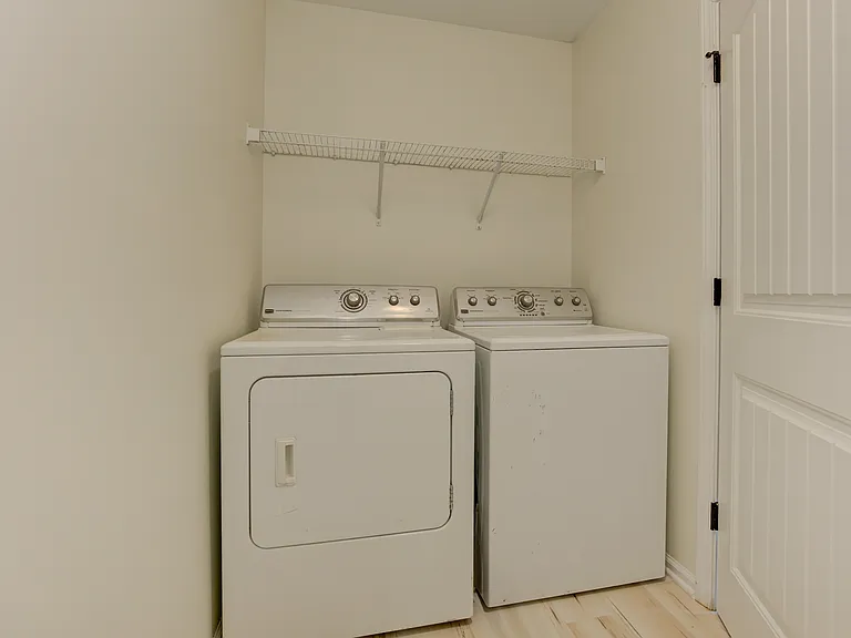 605 Summit Point #A — Photo 47