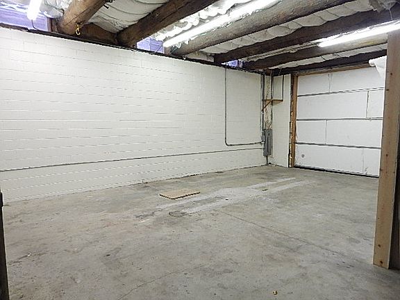 3rd image of 2600 E French Gulch Rd #10