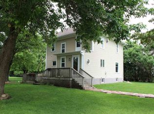 3210 190th St, Sumner, IA 50674