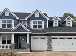 6615 Coach House Ln, Hamel, MN 55340