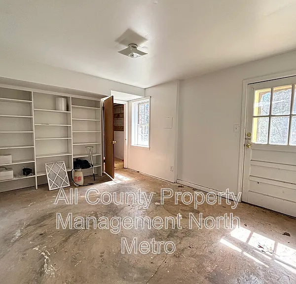 1273 Becket Dr NE — Photo 16