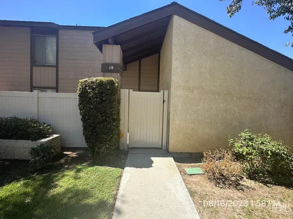 5200 Dunsmuir Rd APT 18, Bakersfield, CA 93309