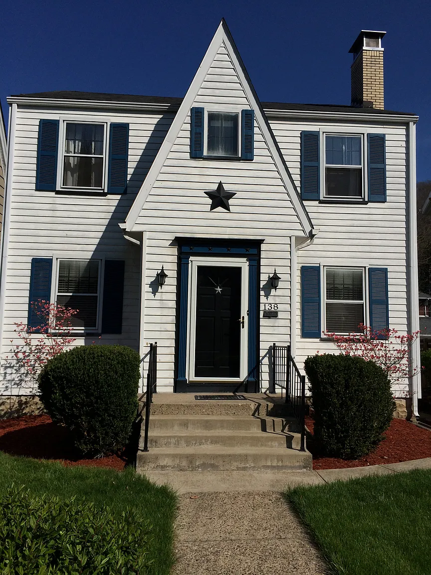 138 Elm St photo 1