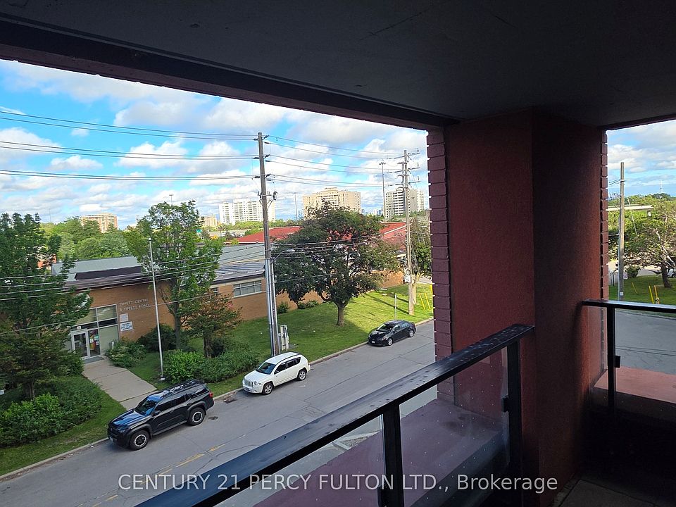 1st image of 8 Tippett Rd #309