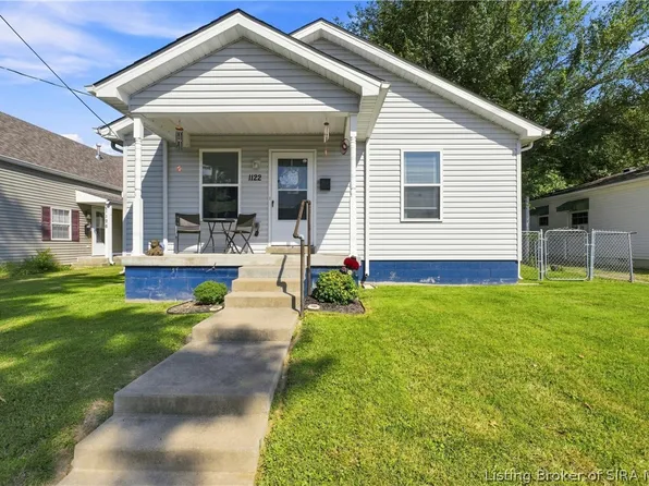 1122 West Street, New Albany, IN 47150