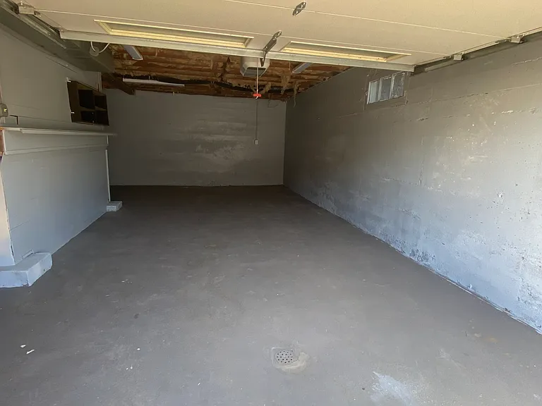 518 NE Everett St — Photo 15