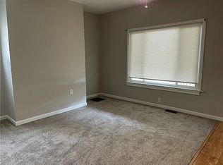 2310 Fairland St #1, Pittsburgh, PA 15210