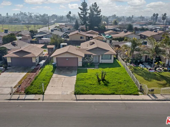1112 Valencia Ave, Delano, CA 93215