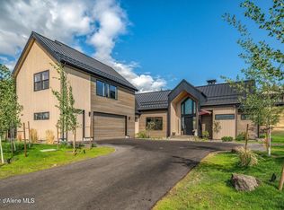 15304 S Chalone Dr, Coeur D Alene, ID 83814