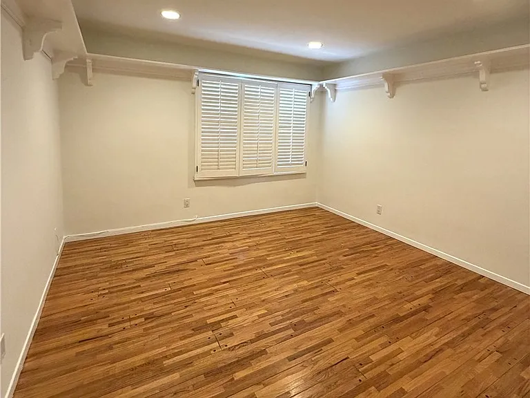 12459 McLennan Ave — Photo 10