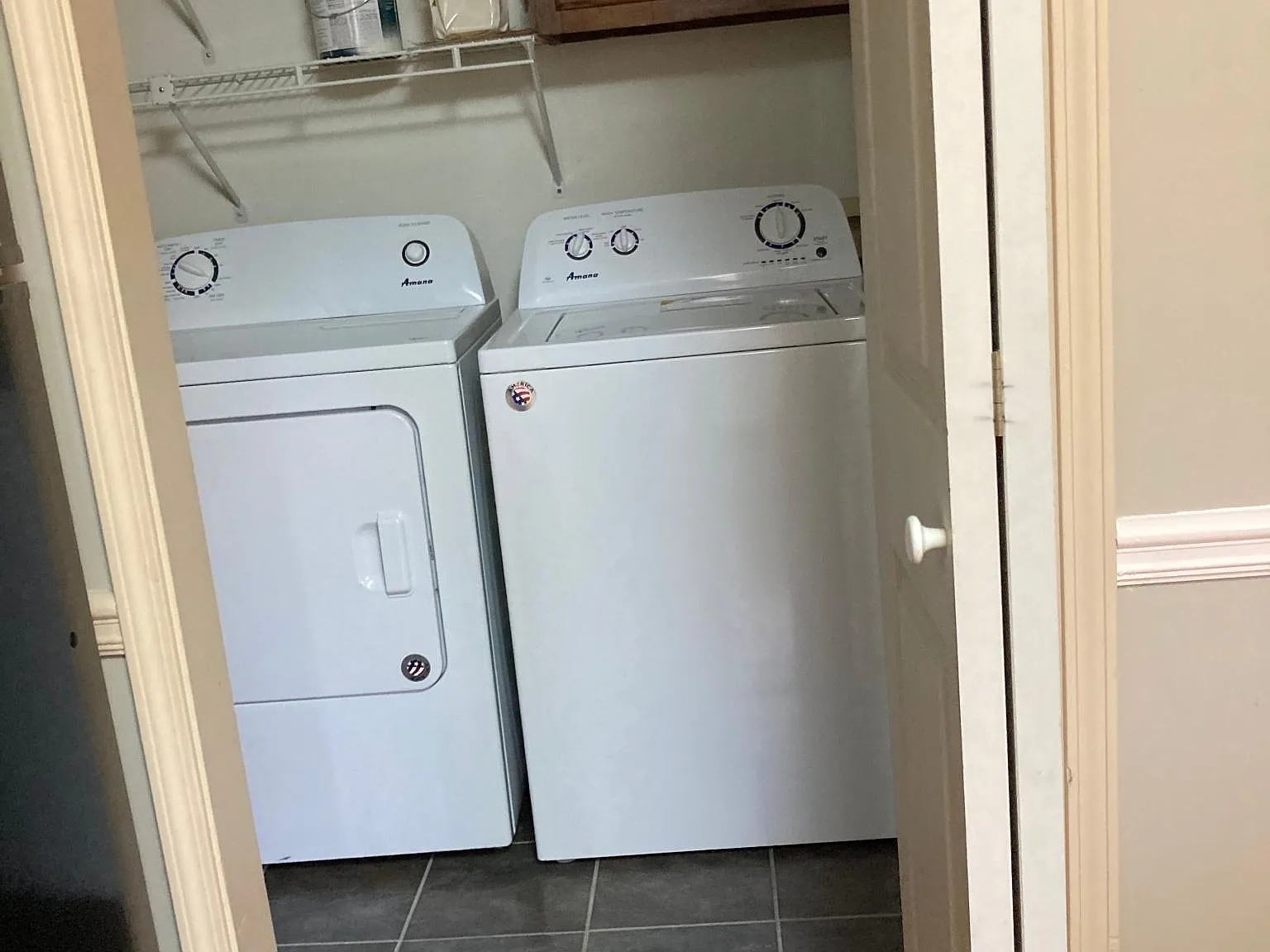2 bed, 2.5 bath, 1850 sqft, $2,550 — Photo 3
