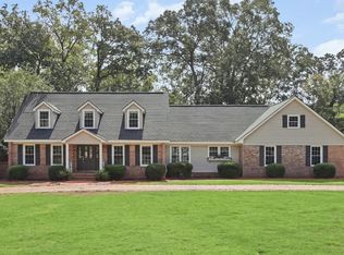 2300 E Doublegate Dr, Albany, GA 31721