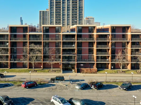 3041 S Michigan Ave Unit 413, Chicago, IL 60616
