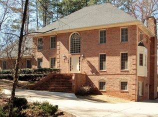 1671 Beaumont Dr NW, Kennesaw, GA 30152