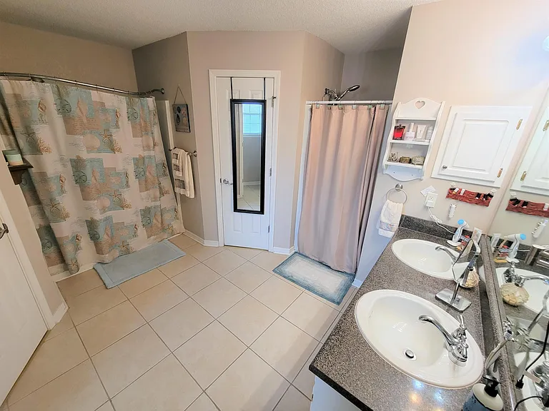 7399 Olympia St — Photo 14