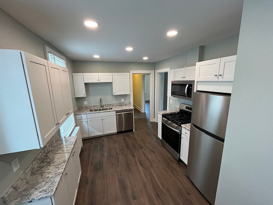 1st image of 1304 Paxton Ave #1