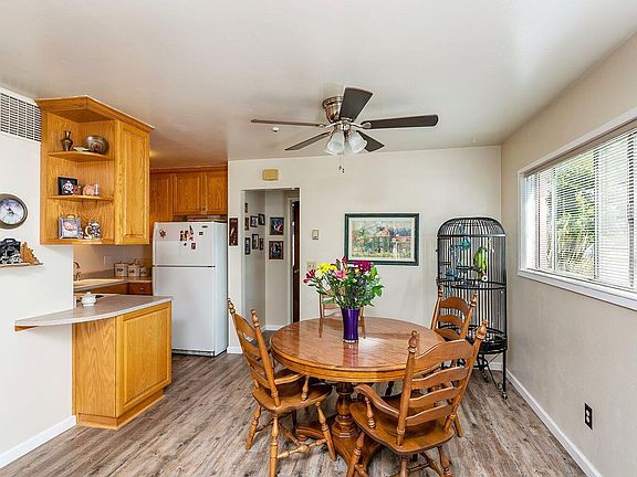 4th image of 300 W Stony Point Road UNIT 209