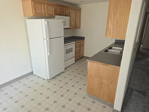 326 Monmouth Ave S #326 Photo 1 326 Monmouth Ave S #326 Photo 1
