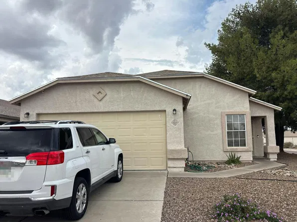 3070 S Foster Dr, Tucson, AZ 85730