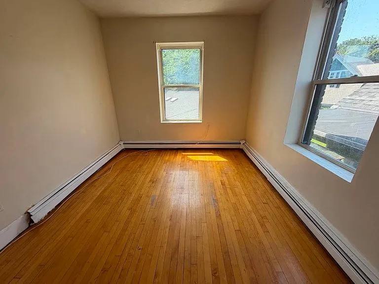 366 Centre St #9 — Photo 24