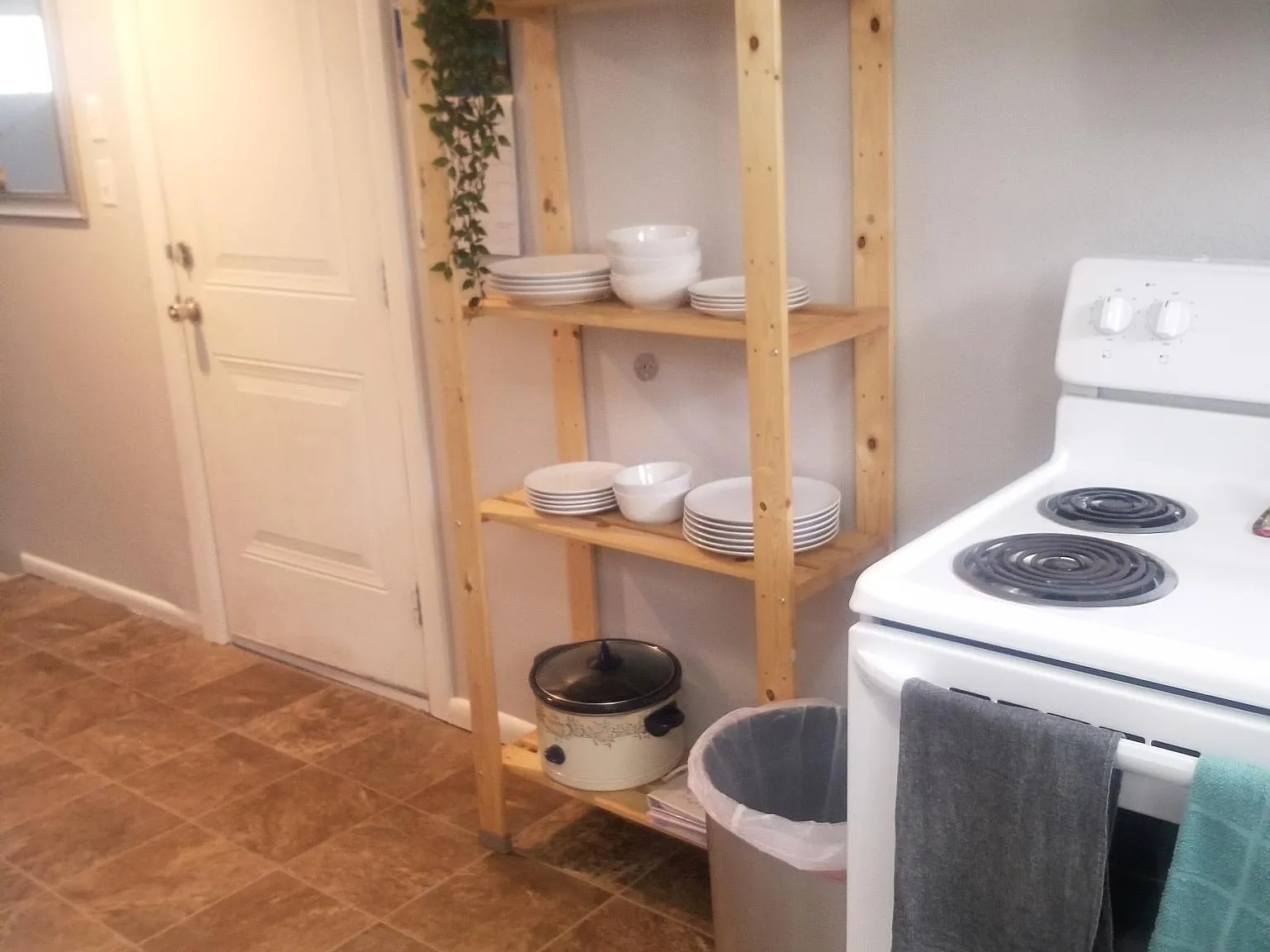 2 bed, 850 sqft, $1,250 — Photo 3