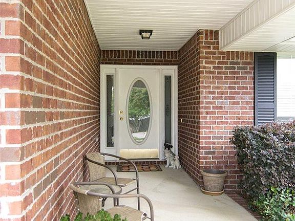 3rd image of 2407 Portobella Pl