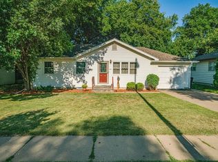 1822 N Washington St, Bismarck, ND 58501