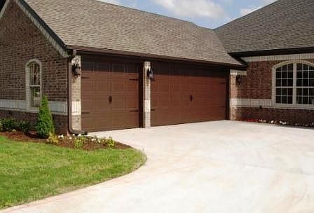 2nd image of 6110 W Bainbridge Dr