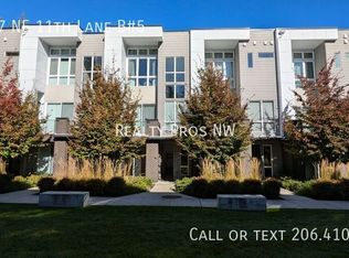 12447 NE 11th Ln #B5, Bellevue, WA 98005