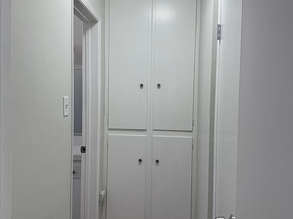 4th image of 4645 N Bellflower Blvd