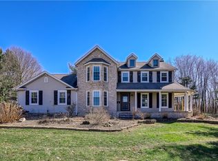 2061 Portage Line Rd, Mogadore, OH 44260