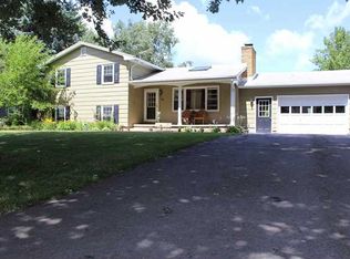 30 Beverly Dr, Brockport, NY 14420