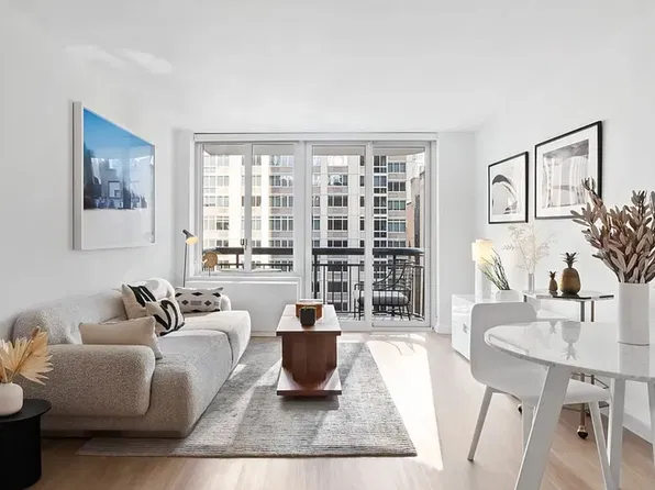 70 W 37th St, New York, NY