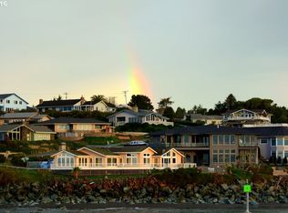 110 Seacliff Trl, Brookings, OR 97415