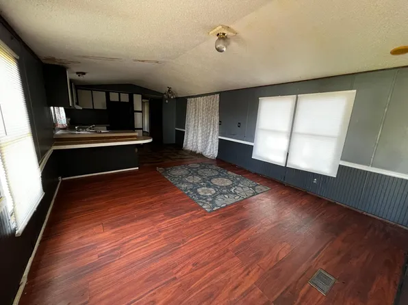 115 Hane Cir, Central, SC 29630