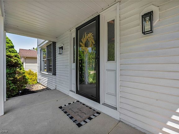 3rd image of 6725 N Palmerston Dr