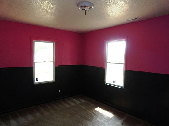 5th image of 7108 E 68th St