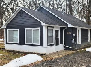 9952 Riverview, Lakeland, MI 48169