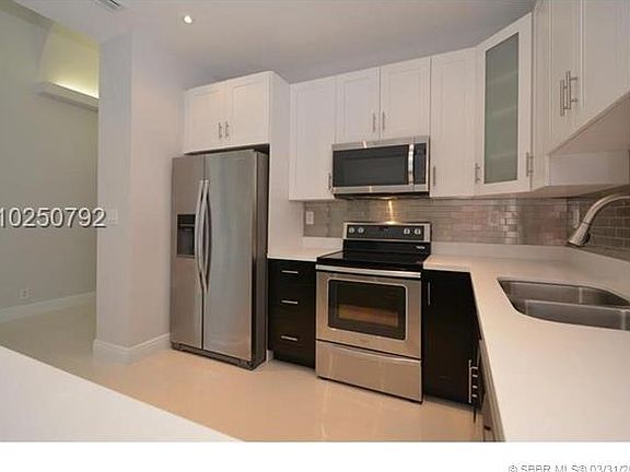 5th image of 616 Misty Oaks Ln