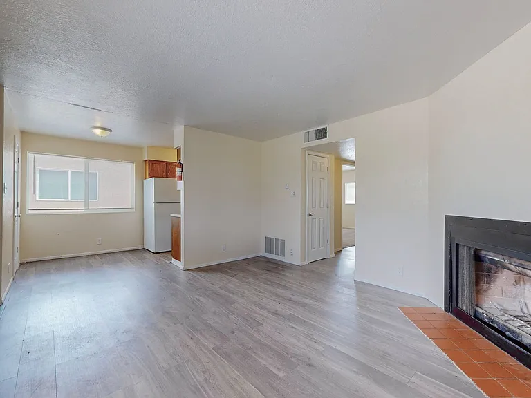 8000 Grand Avenue NE — Photo 23